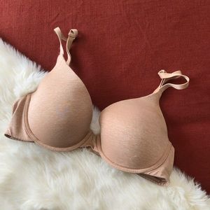 Victoria’s Secret uplift semi demi tan bra sz.32C
